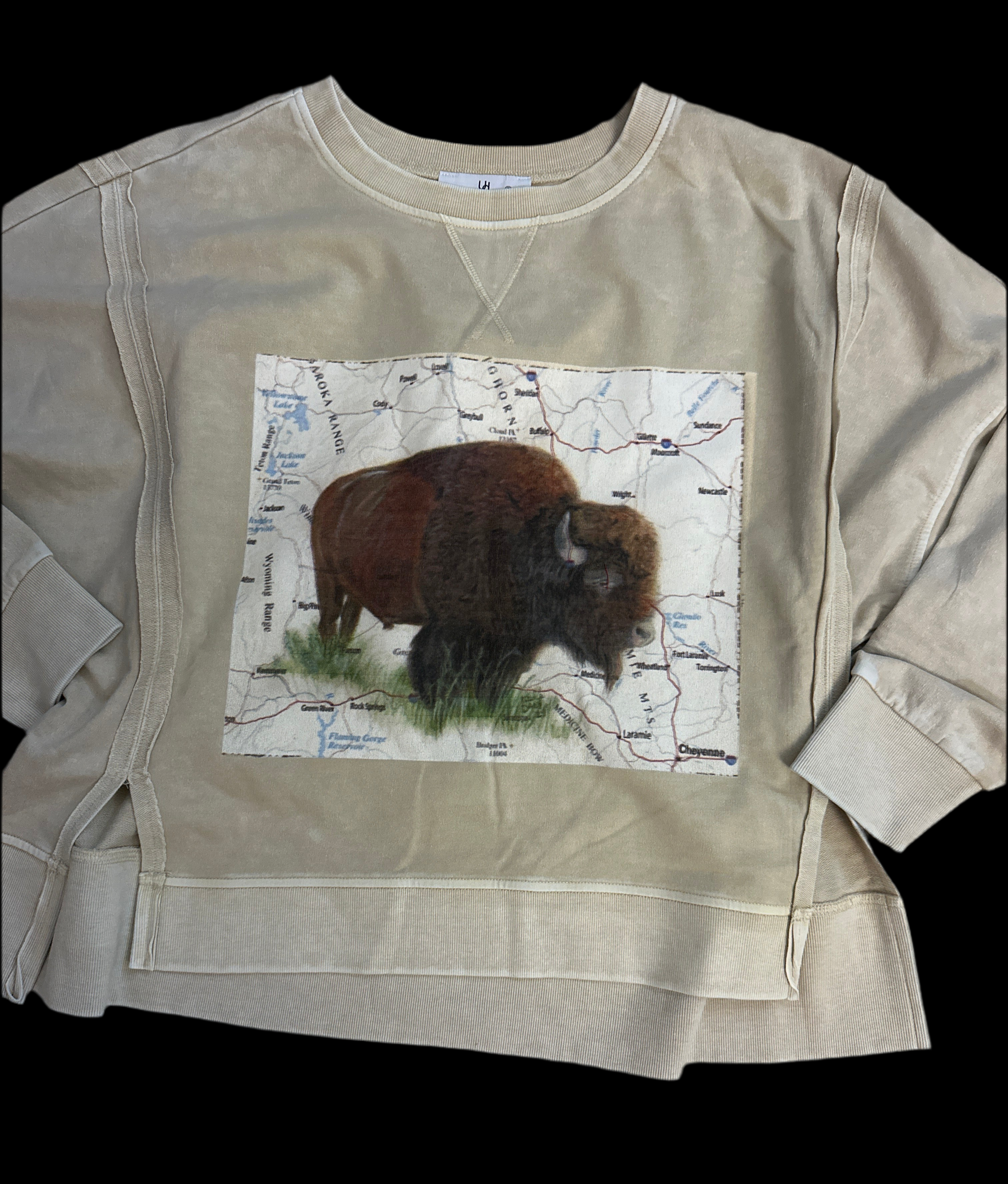 Buffalo Wyoming split side sweatshirt