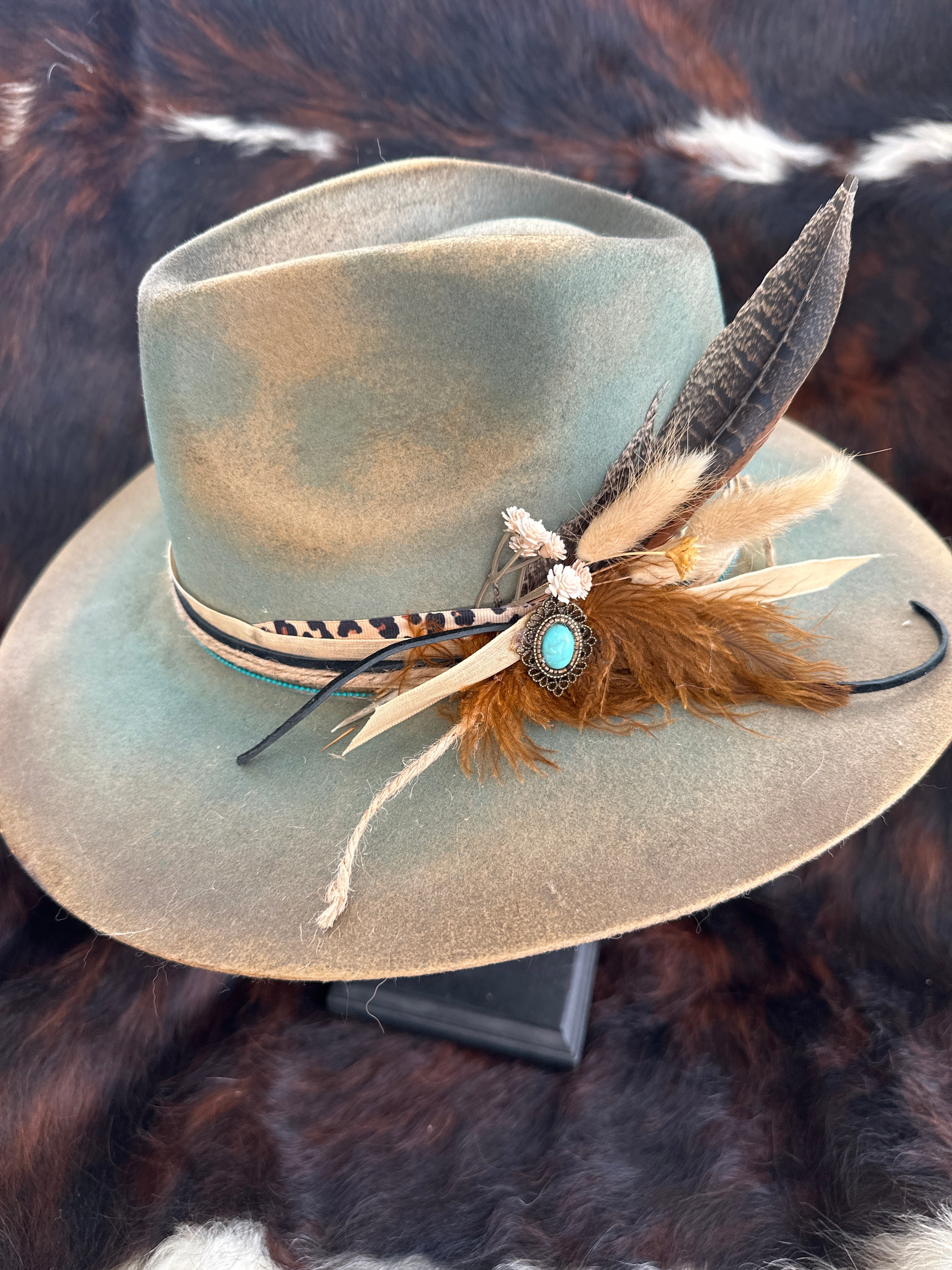 Vintage turquoise with partial leopard band
