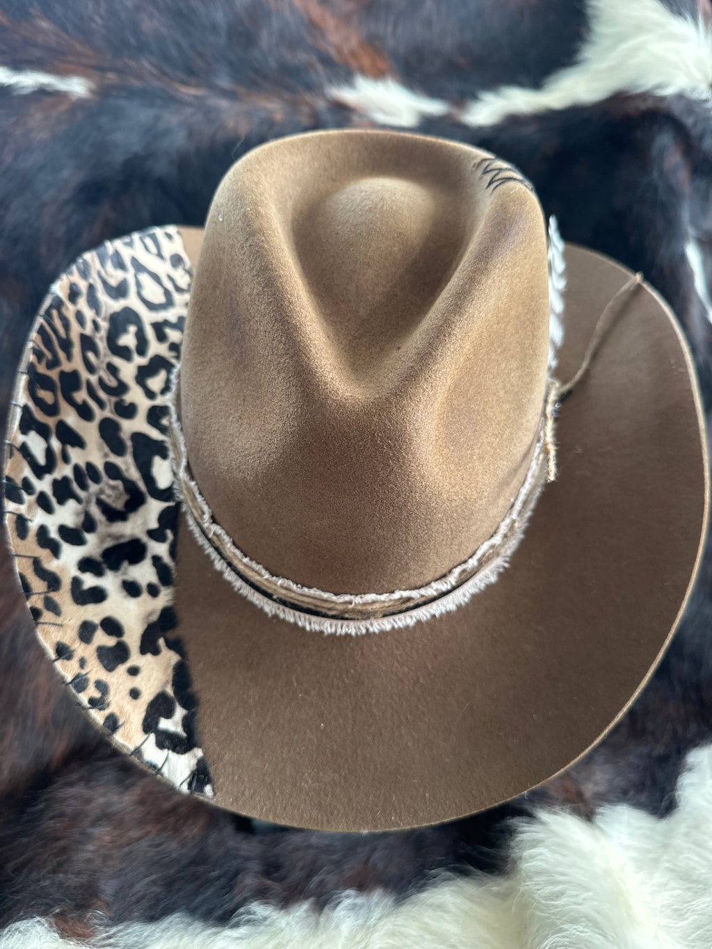 Leopard wild cowboy hat