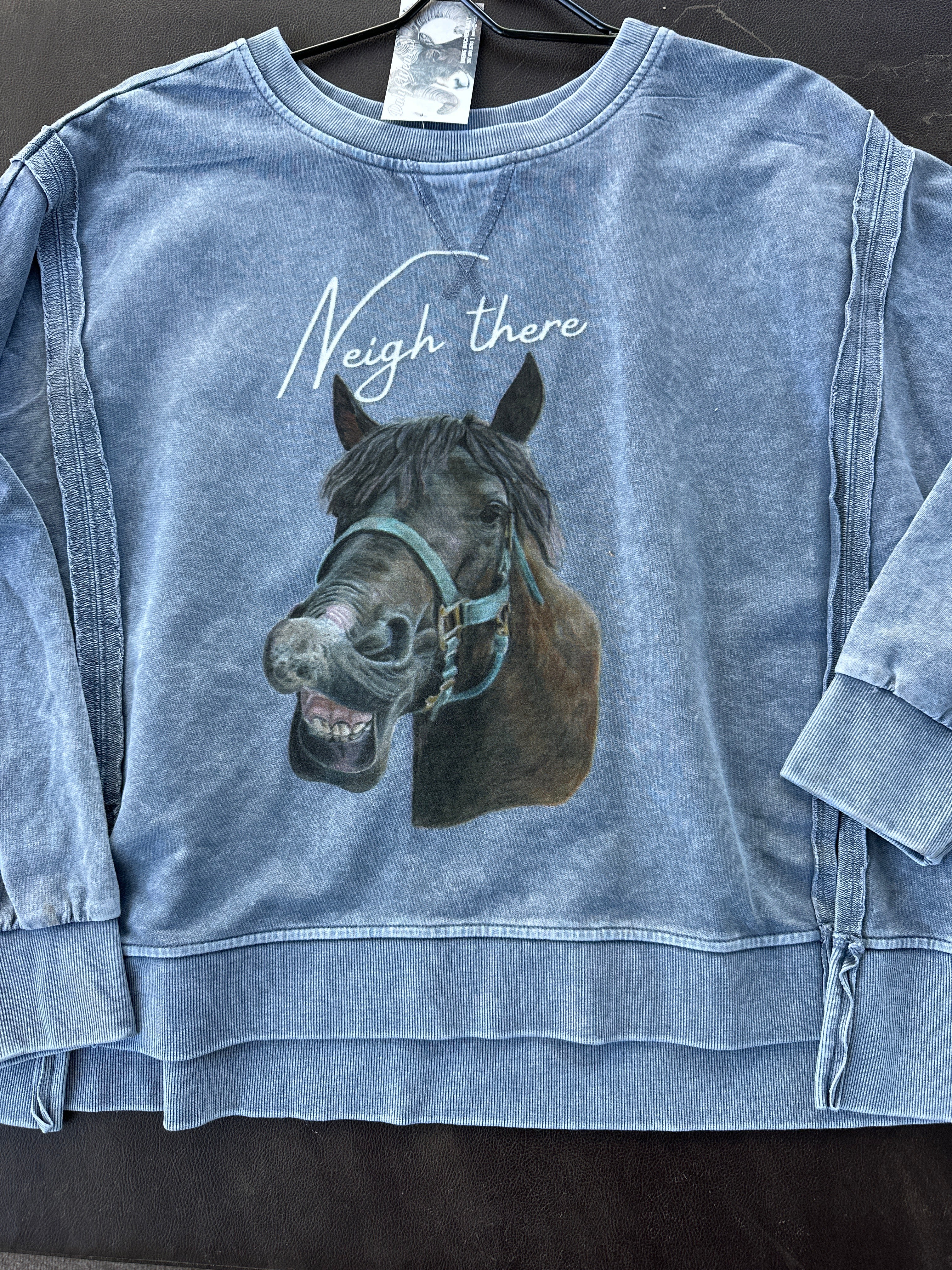 Neigh there !