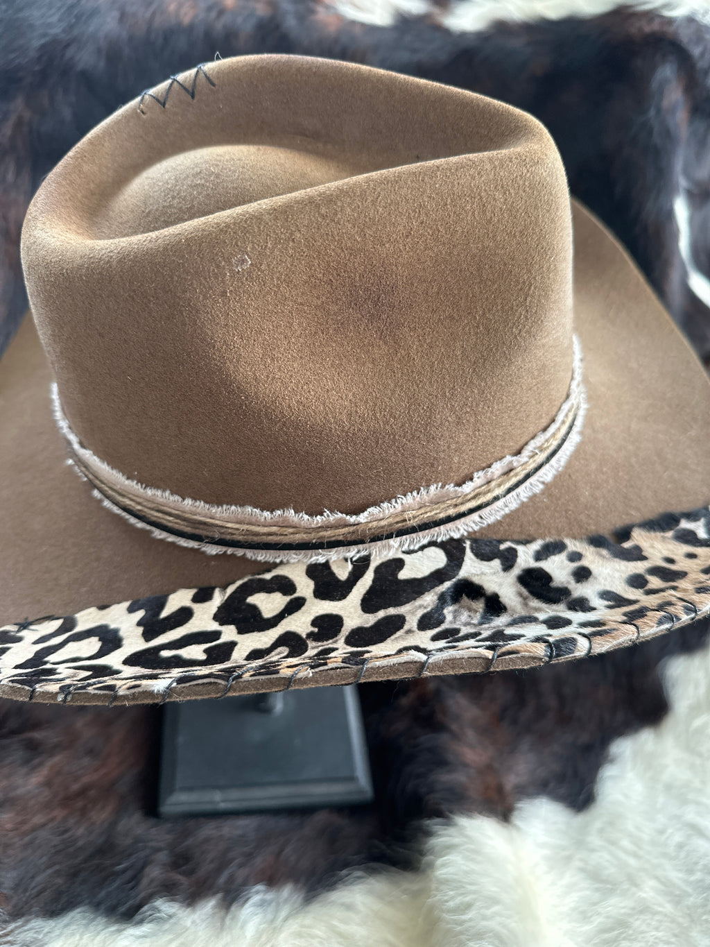 Leopard wild cowboy hat